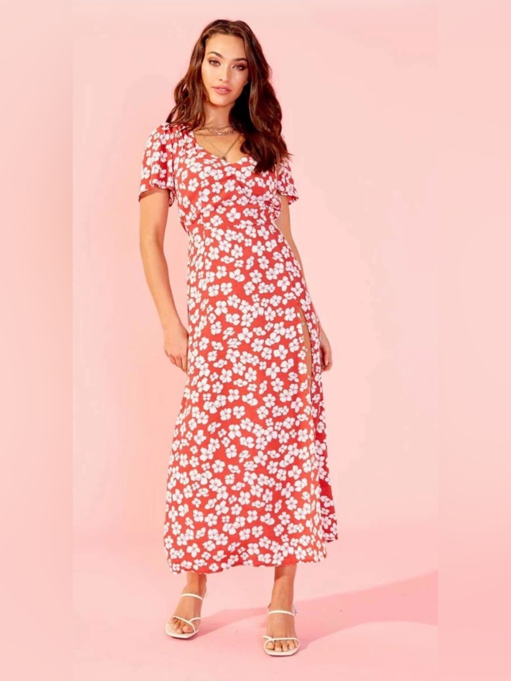 MINKPINK Between You and I Red Floral Midi Dress with V-Neck and Side Slit